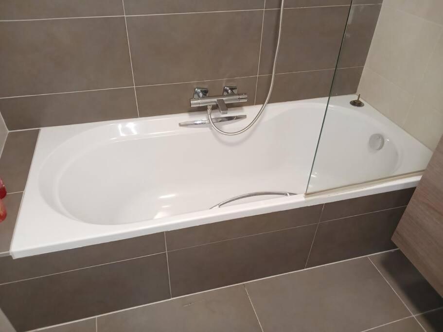 Jo Vlak Bij Zee Apartment